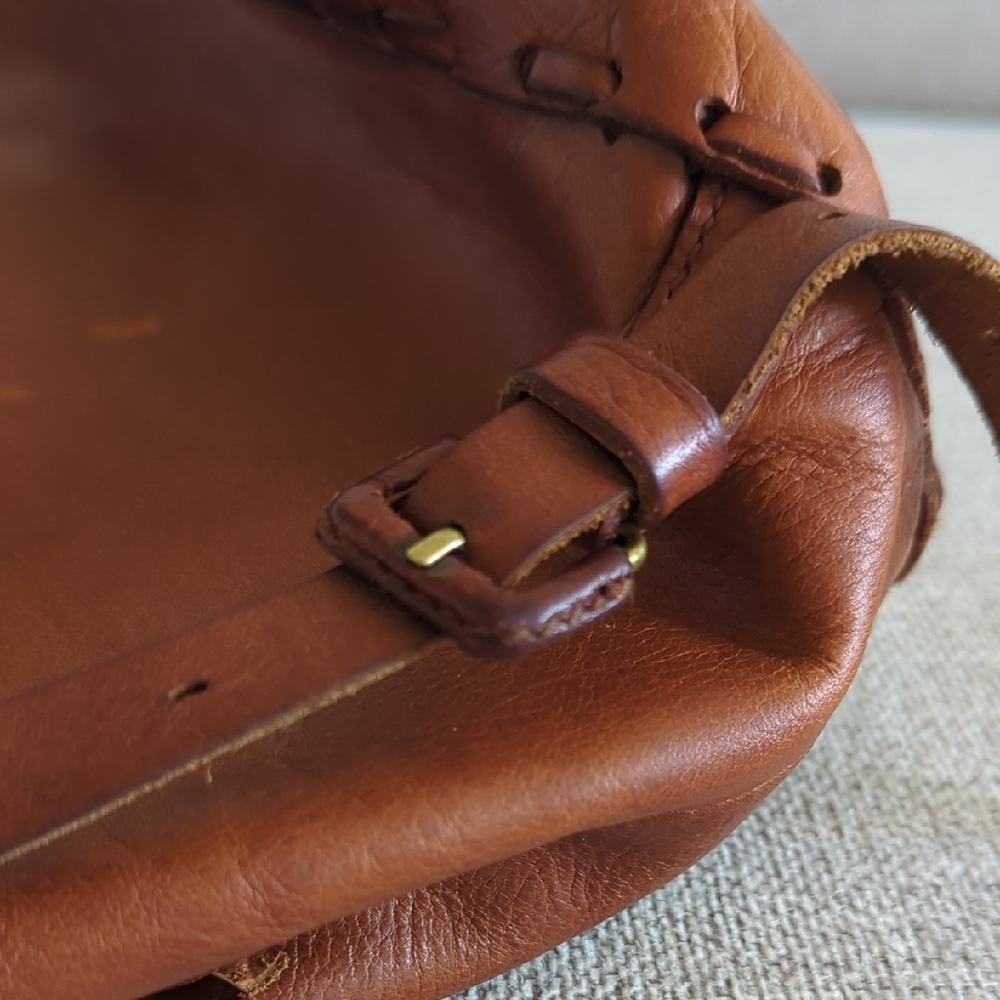 Vintage Madewell Cognac Leather Drawstring Crossbody/Backpack Bucket Bag - Picture 9 of 10